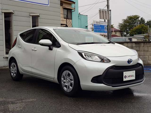 純正ナビ　バックカメラ　セーフティセンス　衝突軽減　PCS　LTA　レーダークルーズ　PKSB　前後クリアランスソナー　LEDヘッド　オートハイビーム　スマートキー　AC100V電源　ETC　禁煙車