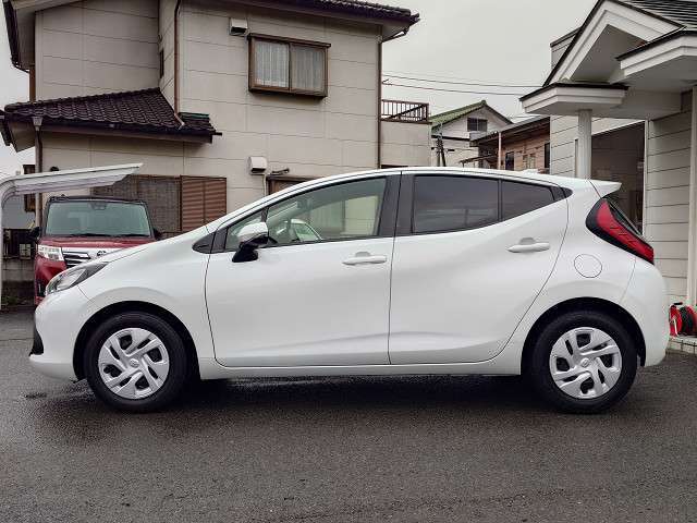 純正ナビ　バックカメラ　セーフティセンス　衝突軽減　PCS　LTA　レーダークルーズ　PKSB　前後クリアランスソナー　LEDヘッド　オートハイビーム　スマートキー　AC100V電源　ETC　禁煙車