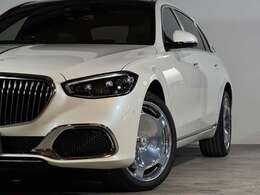 ショールームに展示中の車両を思う存分ご覧いただけます。またスタッフによる、細かな説明や御案内もさせて頂きます。