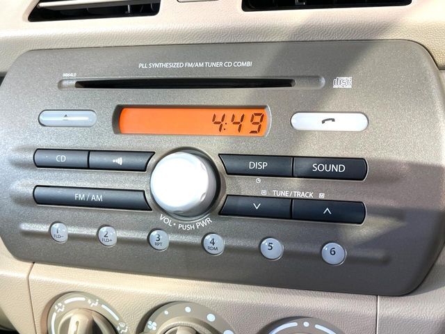お好きな音楽を車内でお楽しみいただけます♪スピーカー交換・ウーハー追加などの音質向上や、最新ナビ・後席モニター等の取り付けも是非ご相談ください！
