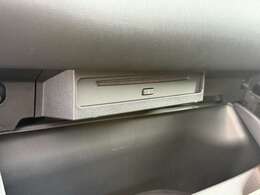 CD/DVDデッキ付き