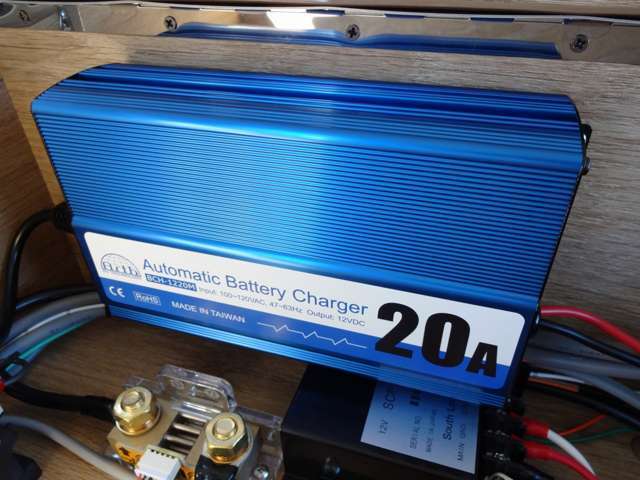 外部充電器