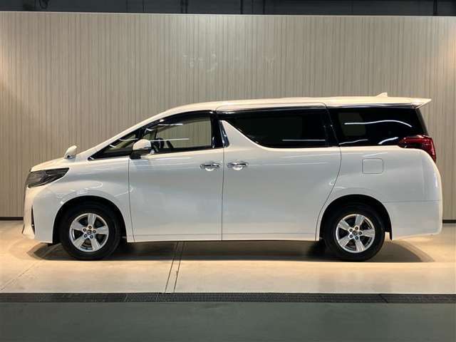 全長494cm、全幅185cm、全高195cmです！