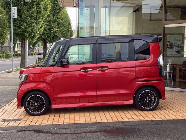 只今キャンペーン中！合言葉は「カーセンサー見たよ」で成約車にガラスコーティング施工を半額サービス！