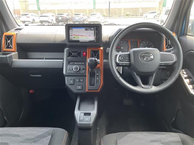 インパネ周りの画像です。店舗にて現車の確認もいただけますので、お電話で在庫のご確認の上是非ご来店くださいませ！！！ワクワクするクルマ選びをご提案します！