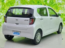 全国に店舗を展開しているのでどこでもお取り寄せが可能です！この車が気になるけど遠方だから・・・と諦める必要はありません！※別途陸送費が必要です。