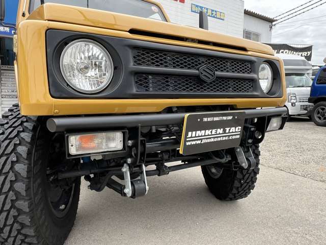 タック製スチールフロントバンパー！アプローチアングルがアップし、しかもカッコいい～