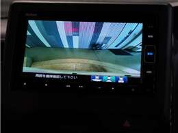 【バックカメラ】後退時も安心。リバース連動で画面が切り替わるのでとっても便利。