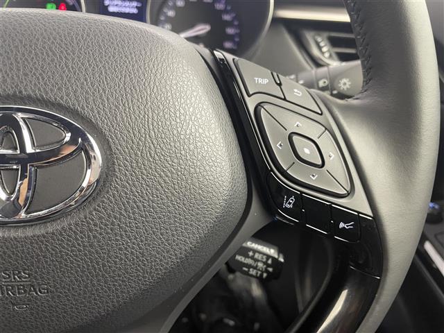 【運転席操作部】快適なドライブを楽しむための機能が装備されています！運転席から触れるので、使いやすいです！除菌プランいれていただくと、さらに清潔で安心していただけます！