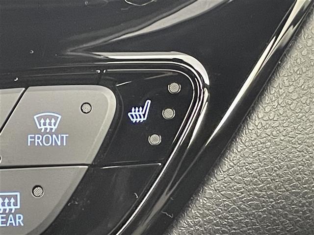 【運転席操作部】快適なドライブを楽しむための機能が装備されています！運転席から触れるので、使いやすいです！除菌プランいれていただくと、さらに清潔で安心していただけます！