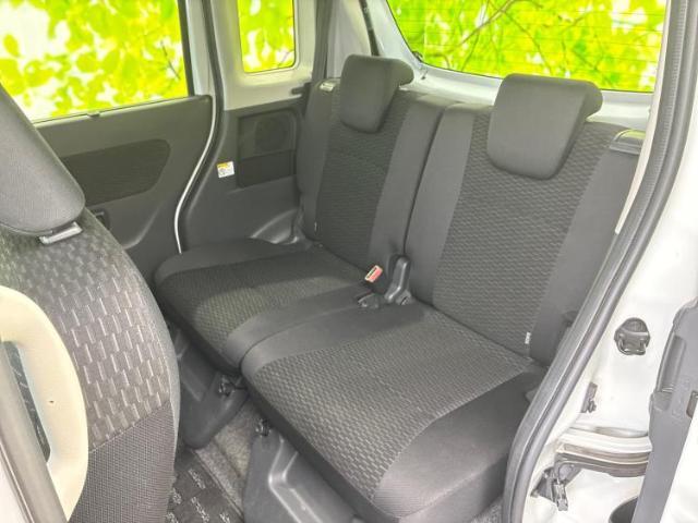 WECARSでは各商談席に大型モニターをご用意しております！見やすい大画面でゆったりと全国の在庫をご覧いただけます！是非ご来店お待ちしております！