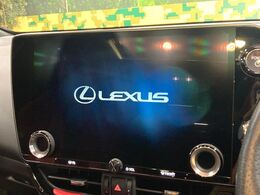 【14インチディスプレイオーディオ】画面内にオーディオ操作はもちろん、空調の調整機能なども盛り込んだ多機能なディスプレイオーディオです！スマートフォン連携はもちろん、車載ナビもお使いいただけます♪