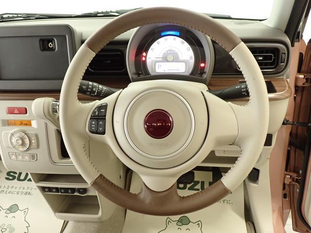 アイボリー×ブラウンのおしゃれなステアリングホイール☆　本革巻きで　車内に高級感をプラスします。