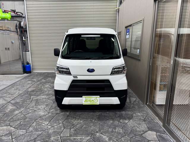 ご制約いただいたお客様にボディーコーティング・フロントガラスコーティング！サービスさせて頂いております。洗車後コーティング6ヵ月WAX不要！！