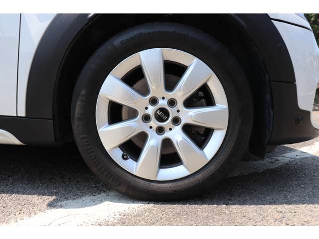 純正17インチアルミ