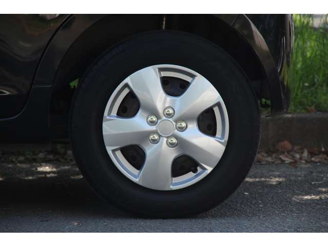 ご来店時には全車試乗可能です。是非エンジンを掛け動かしてみて、お客様のご希望に合うお車かどうか是非ご自身の運転でお確かめ下さい。