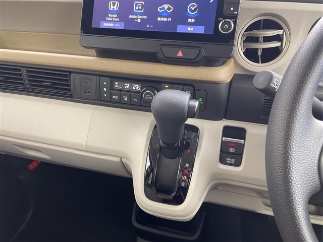 【シフトレバー】シフトも操作しやすく快適なドライブを楽しんでいただけます！◆ご来店予約受付中！無料の来店予約は【来店予約をする】ボタンから！◆