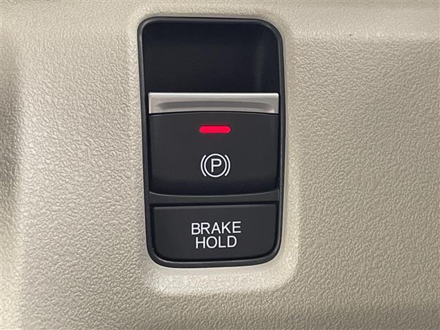 【付属品】このクルマ限定で使える装備品が付いています！使い方などはぜひ実際に店舗にお越しいただき、専門スタッフにお尋ねください！◆ご来店予約受付中！無料の来店予約は【来店予約をする】ボタンから！◆