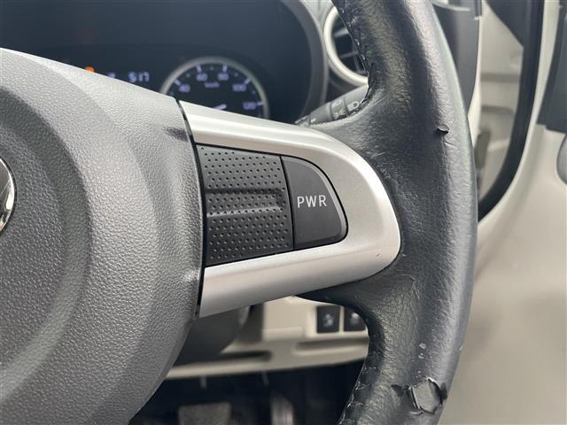 こちら運転席周りの操作部分・装備の写真になります。各部しっかり動作の確認をしておりますので、ご安心だくさい。また、第三者機関の鑑 定書もありますので、そちらも併せて、ご確認いただければ幸いです！