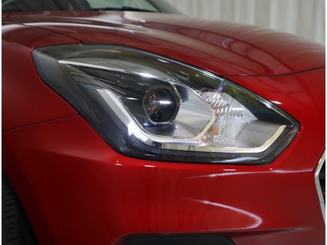 LEDオートヘッドライト装備☆ハイビームアシスト機能も付いていて夜間の走行も安心です◎