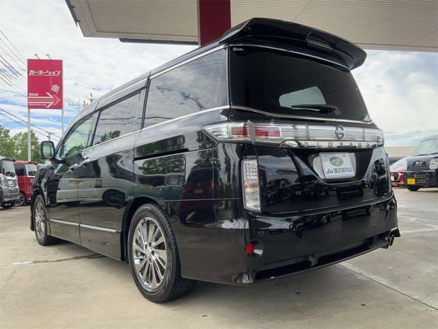 目立ったキズもなく、状態の良いお車ですので、現車のご確認が頂けない遠方のお客様にも自信をもっておすすめさせて頂けるお車です◎
