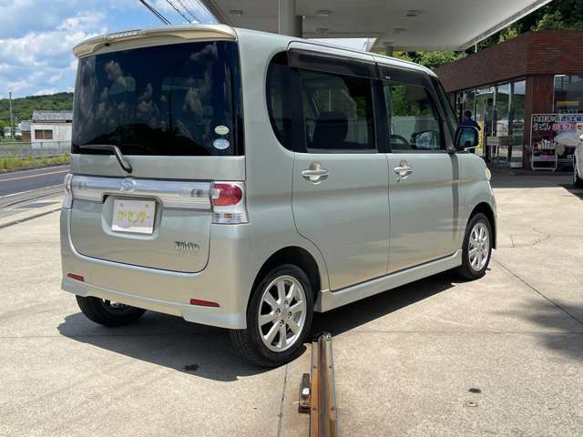 ◆　板金OK！！お見積りすぐできます。　この車は何としても修理して、直したい！！　そんな時もたかうら三田までご連絡下さい！0078-6003-910120（無料電話番号）