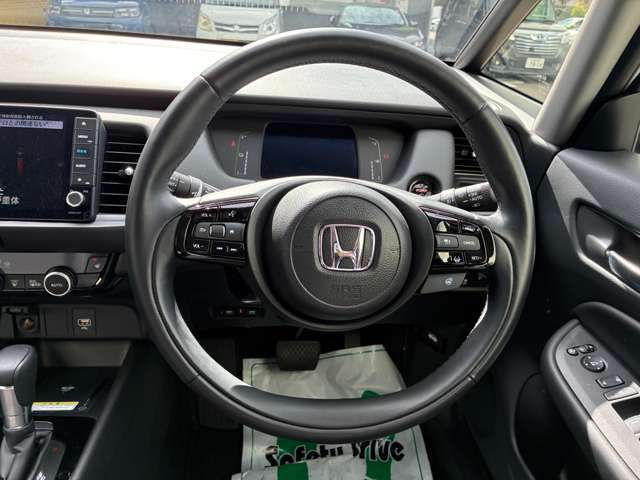 お客様をお待たせせずにお出迎えさせていただきたいので、ご来店の前にお電話を頂けますと幸いです。その際は「カーセンサー見た」とお伝えください！