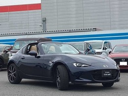 タンカラーのレザーシートが特徴のグレードです♪