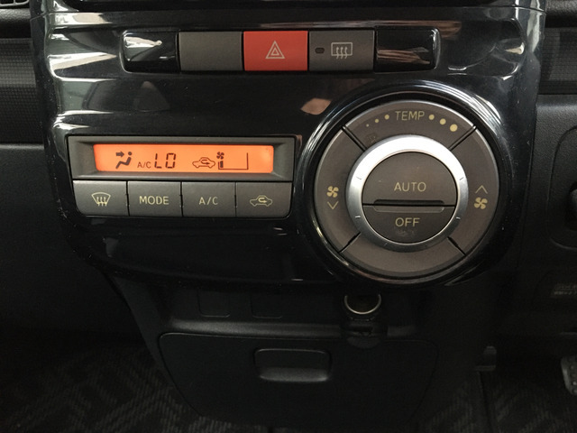 ●「展示場C」「展示場B」「店」は、車で2～3分の近さなので、どちらもお気軽にご覧いただけます。