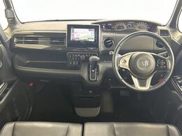 【インパネ全体】全方位で視界が広く、高い目線で運転もしやすいです！