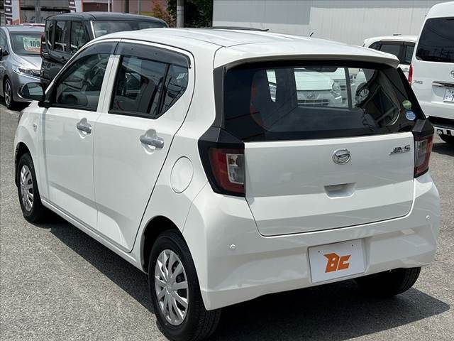 気になる車両などあれば、すぐにお問合せ下さい！右のカーセンサー専用ダイヤルからお電話いただくとスタッフがご質問にお答えいたします。