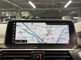 純正10.3インチナビ装備！！フルセグTV　CD　DVD再生　Bluetooth搭載！！