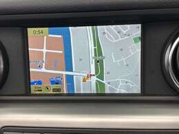 ナビの種類によっては色々な便利機能もありますのでスタッフまでお問い合わせください。