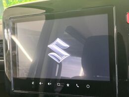 【純正9型ナビ】人気の純正ナビを装備。オーディオ機能も充実しており、Bluetooth接続すればお持ちのスマホやMP3プレイヤーの音楽を再生可能！毎日の運転がさらに楽しくなります！！