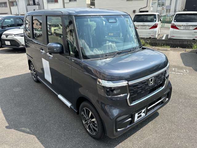 ★全国トップレベルのアフターサービス★　　★年間車検生産台数全国3位（年間6000台）！単店保険加入実績8000件！ブリジストンタイヤ販売数全国1位！お車販売後も高品質なサービスでお客様をサポートいたします★