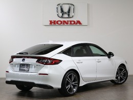 斜め後ろの画像です。