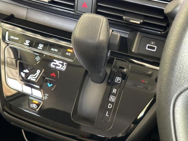 お車に合わせて無料保証以外にも、保証範囲、期間、距離を拡充させた有料保証もご用意しております！中古車の購入が初めてで不安・・・というお客様もご安心ください！