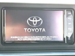 【純正ナビ】人気の純正ナビを装備。オーディオ機能も充実しており、Bluetooth接続すればお持ちのスマホやMP3プレイヤーの音楽を再生可能！毎日の運転がさらに楽しくなります！！