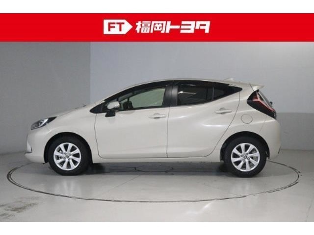 ☆トヨタ認定中古車☆ハイブリットシステム診断書と初度登録年月から10年間（走行20万キロまで）、ハイブリット機構の無料保証が付いています。
