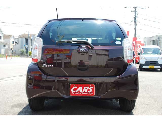 1台の自動車を構成する部品数は3万点以上、中古車の購入では特に注意しなければいけません。当社では本当の意味での「リーズナブル（お買得）」なお車をご提案致します。