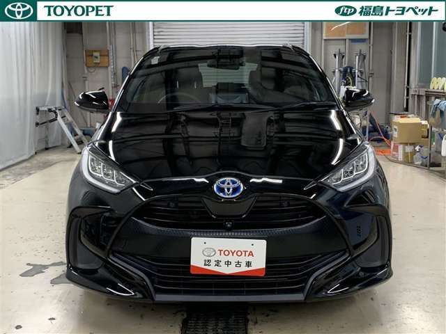 コンパクトボディで狭い道でもスムーズに走れる！ヤリスハイブリッド　Z