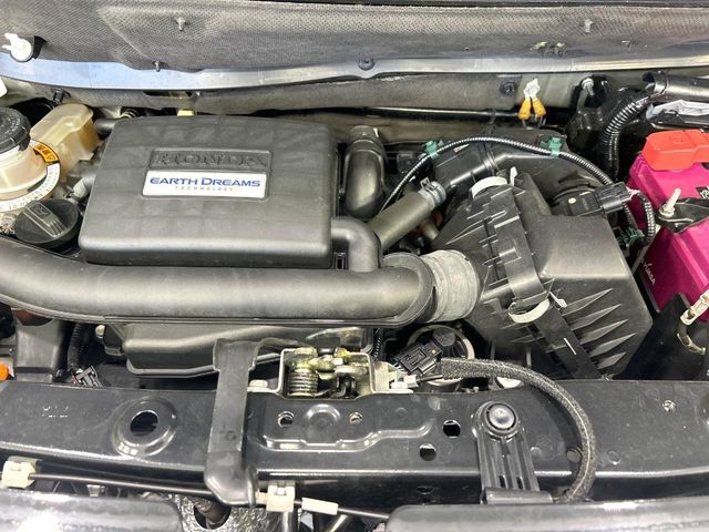 親切・丁寧な専門メカニックスタッフが応対！・車検・点検整備・事故等の修理などアフターサービスも安心。お車のカスタマイズもネクステージのサービススタッフまでご相談ください！