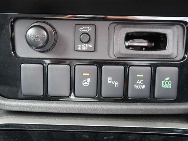 ハンドルヒーター　後退時・後側方車両検知警報機能　AC100V1500W給電　ECOモードスイッチ
