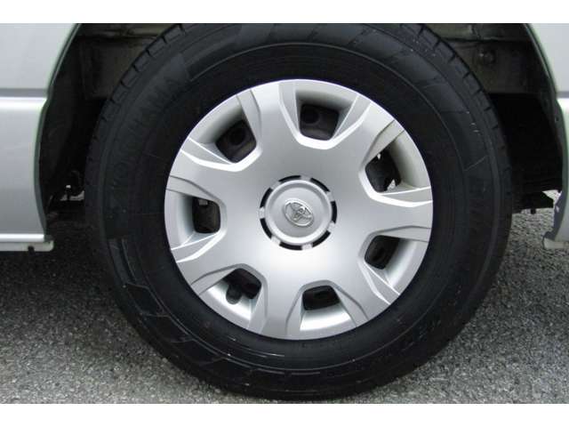 整備工場を主体として販売しております。　　あんしんのお車をご提供致します。　鈑金塗装工場も完備しております。ボディーメンテナンスもお任せ下さい。