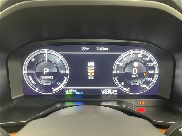 【スピードメーター】メーターがシンプルで見やすく運転しやすいですね！