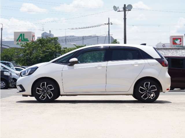 ◆法定整備実施◆Honda認定中古車の整備基準にもとづく整備を実施いたします。法定点検の整備に加え、Honda独自のプラスアルファー点検整備を実施。基準を満たしていない消耗部品を交換いたします。