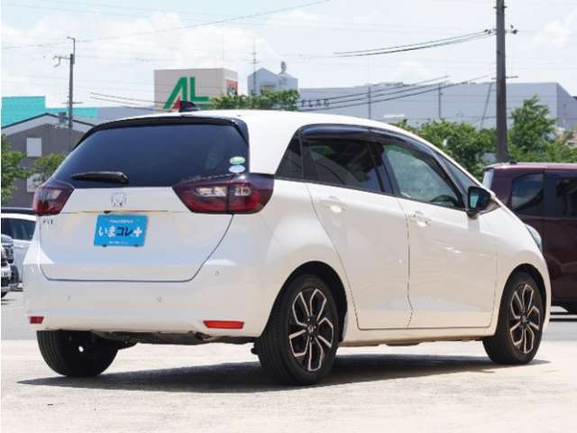 お立ち寄りいただく際は、事前にご連絡をお願いします。お目当てのお車が商談中や売約となることもございます。ご確認いただいてから、お立ち寄りください。