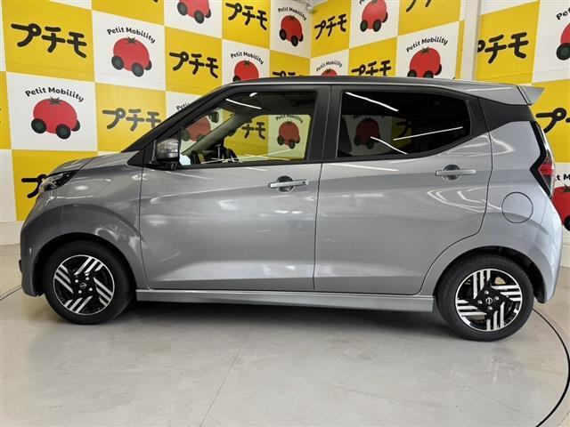 これからお車を購入し長くカーライフを楽しんで頂きたいと思い、当社スタッフは、そんな様々なお客様と安心して、楽しめるカーライフを一緒に考えてご提案させて頂いております。