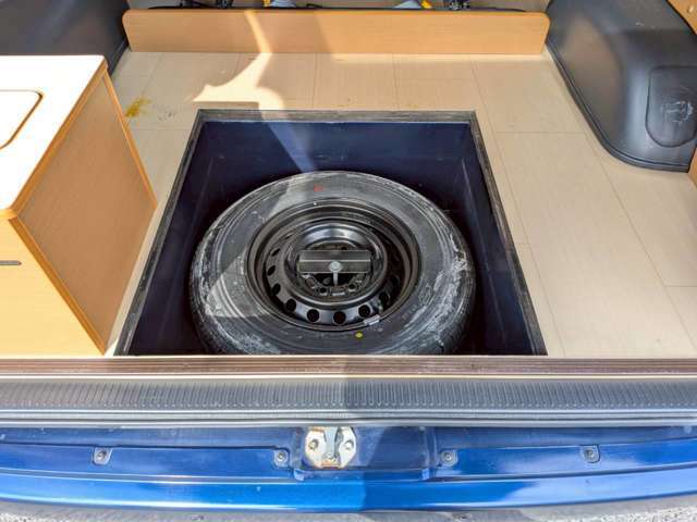 〒300-2353★茨城県つくばみらい市小張4012-3★TEL0297-47-6080★FAX0297-47-6081★営業時間　10：00から18：00★定休日　火曜日　第一・三月曜日