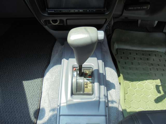 女性も安心。運転ラクラクのオートマ！